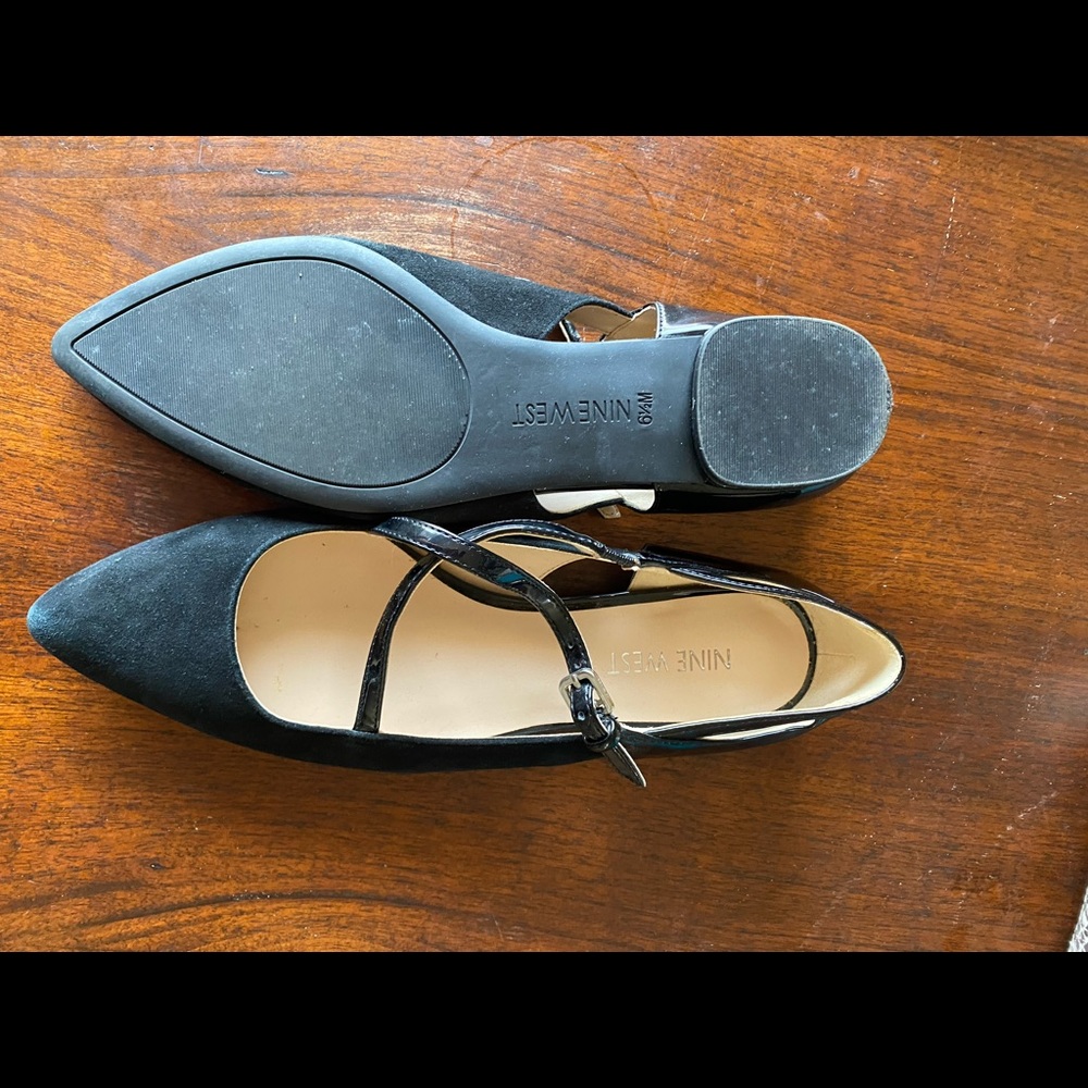 Ladies black flats